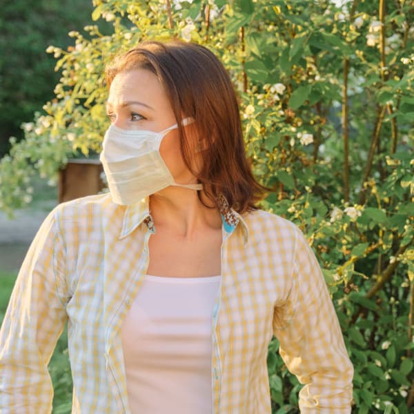 woman experiencing hay fever in the UK